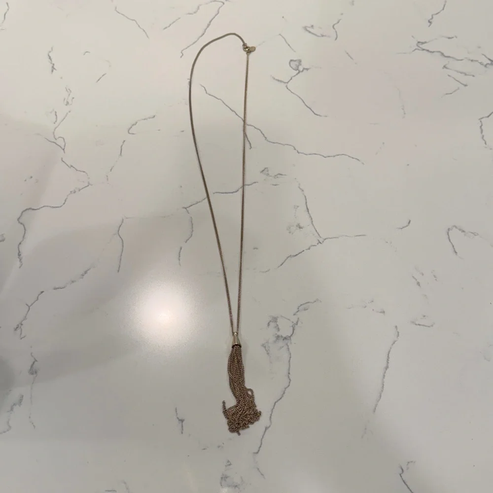 LOFT gold tassel necklace - Picture 3 of 4